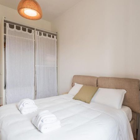 The Best Rent - Colourful Two-Bedroom Apartment Near Termini Station Roma Exterior foto